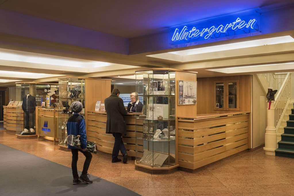 Hotel Kaiserhof Heringsdorf エクステリア 写真
