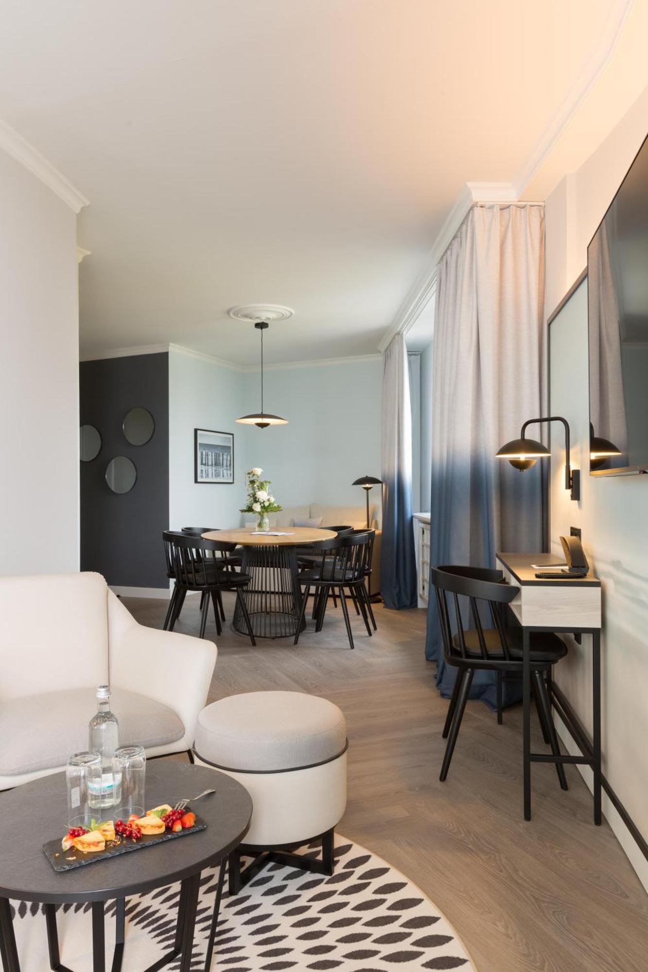 Hotel Kaiserhof Heringsdorf エクステリア 写真