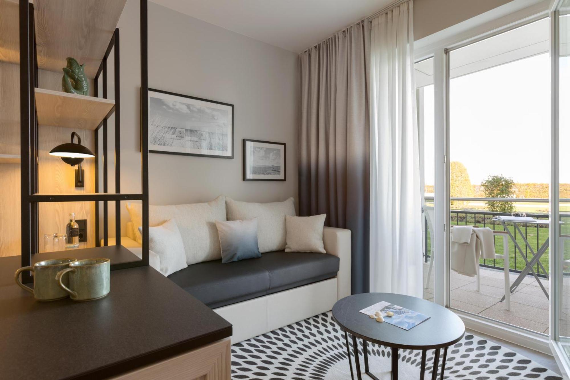 Hotel Kaiserhof Heringsdorf エクステリア 写真