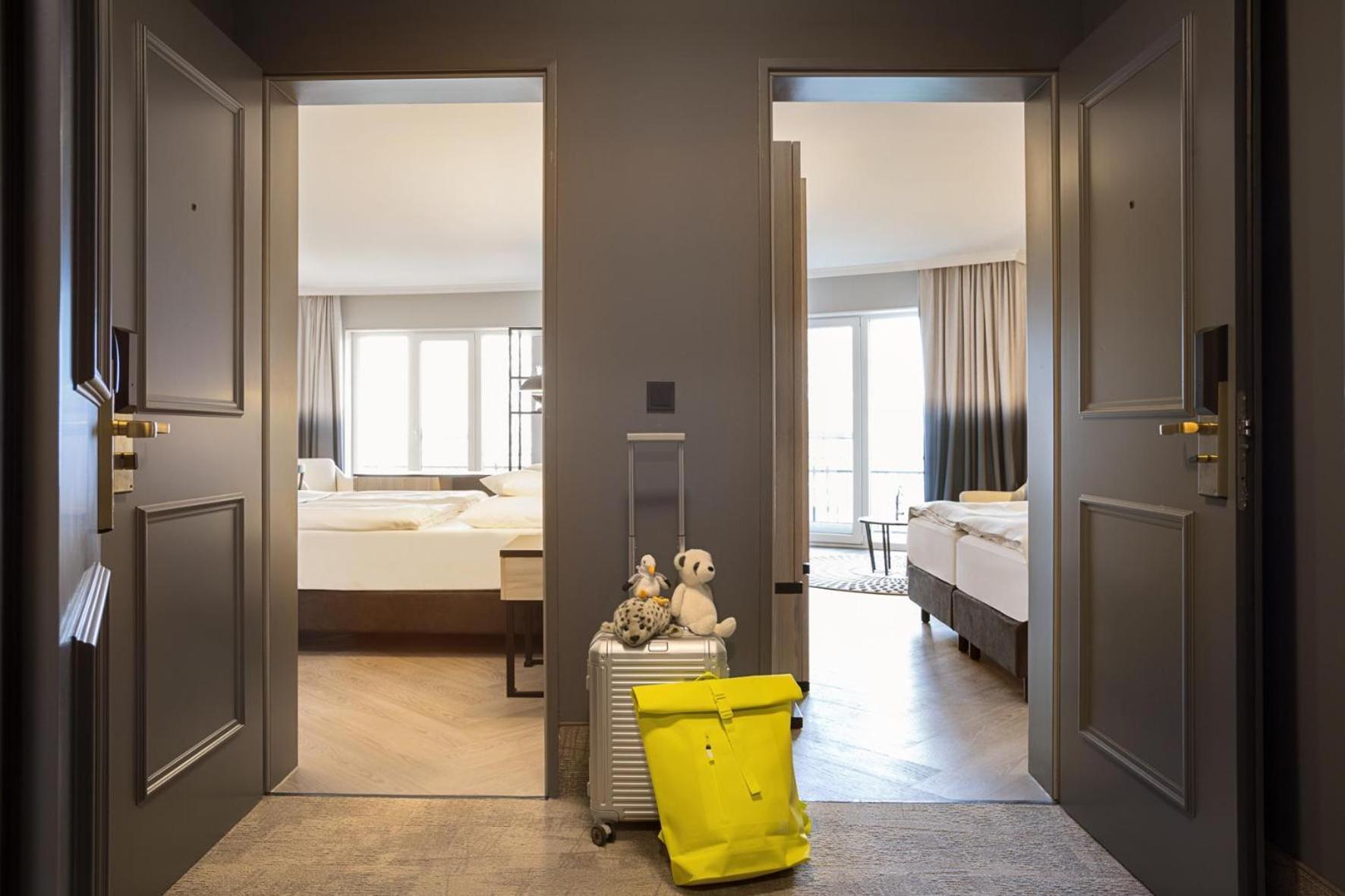 Hotel Kaiserhof Heringsdorf エクステリア 写真